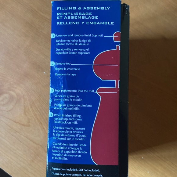 NIB Mr Dudley Peppermill Salt Shaker Set 🧂✨ - Picture 13 of 14